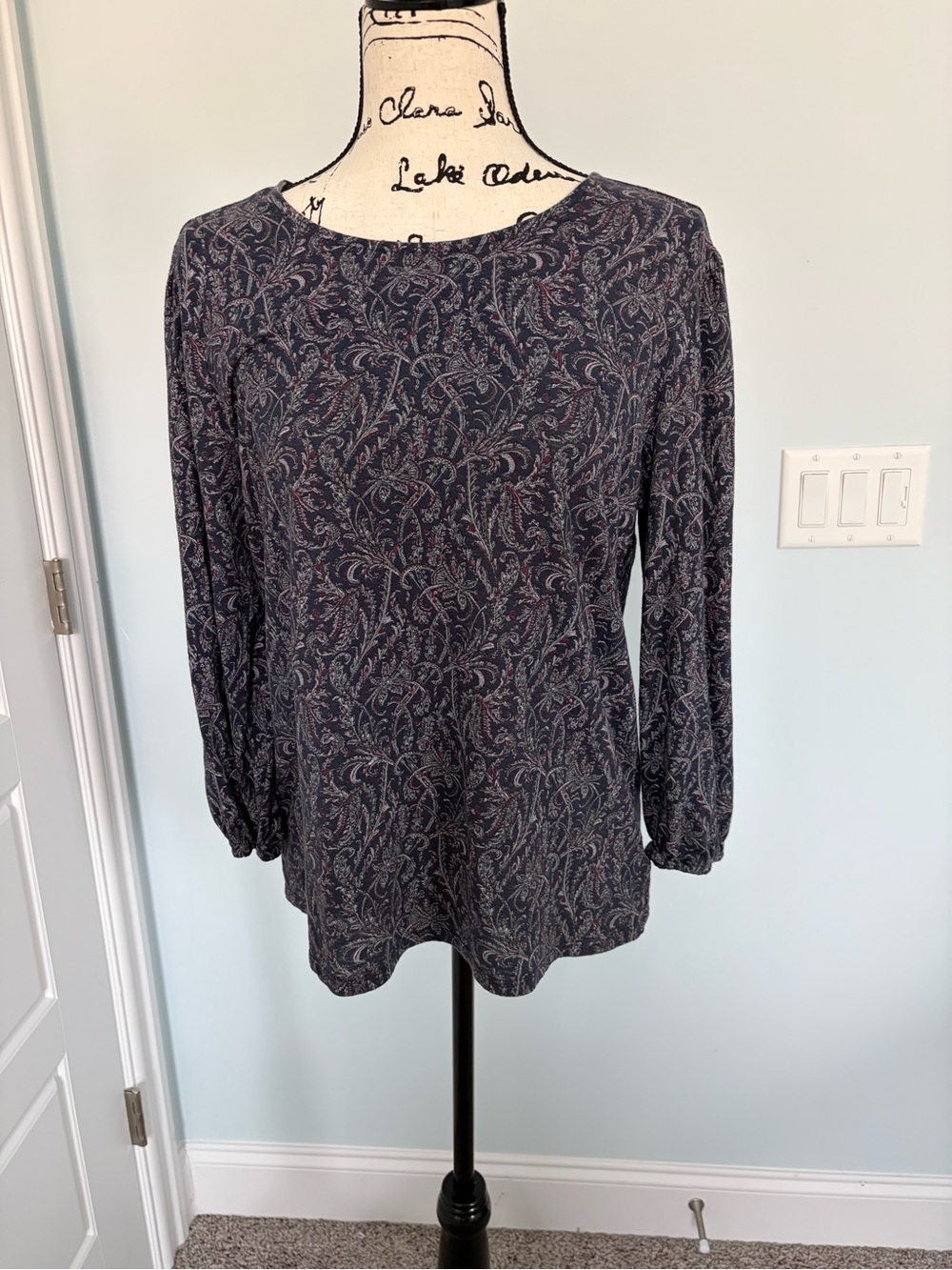 Lucky Brand Navy and Pink Paisley Long-Sleeve Scoop Neck Top